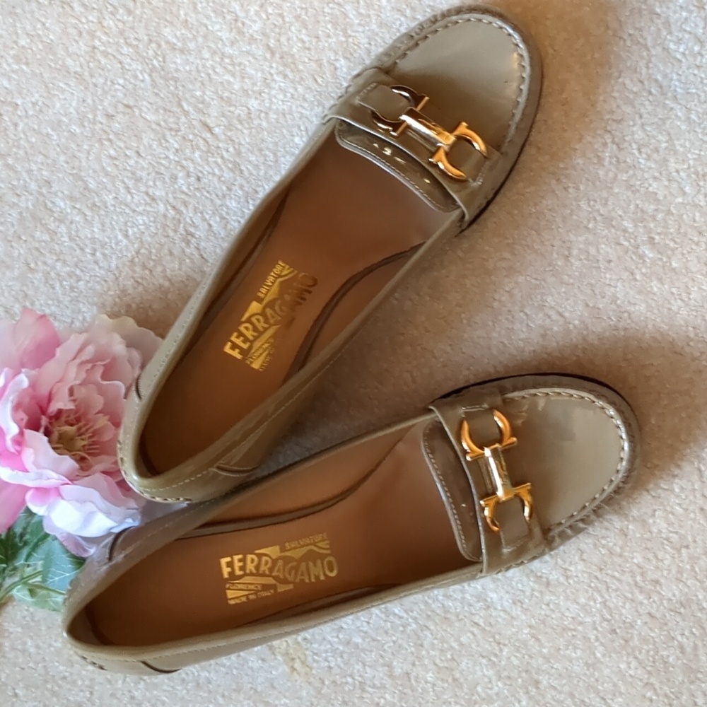 Ferragamo Block Heel Loafer Sz. 10